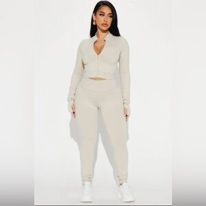 Fashion Nova Taupe Amalie Elevate Active Set
